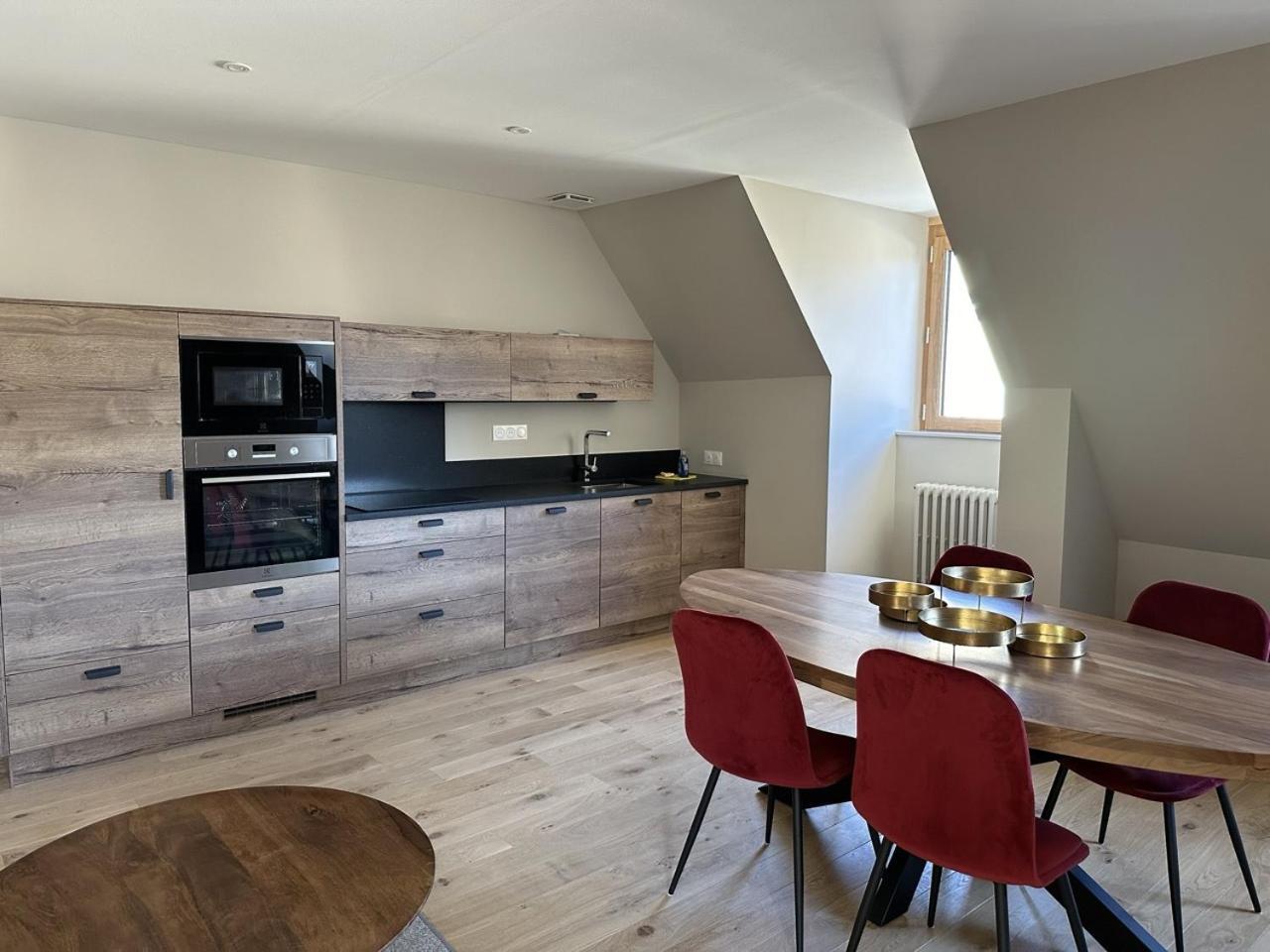 Les Suites Gueguen Chablis Szoba fotó